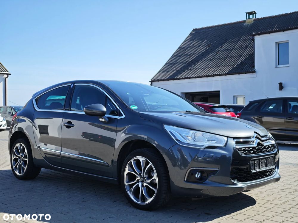 Citroën DS4 HDi 165 SoChic - 31