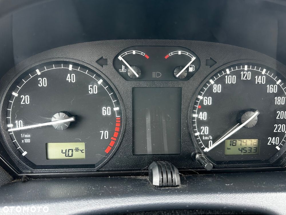 Skoda Fabia 1.4 16V Choice - 26