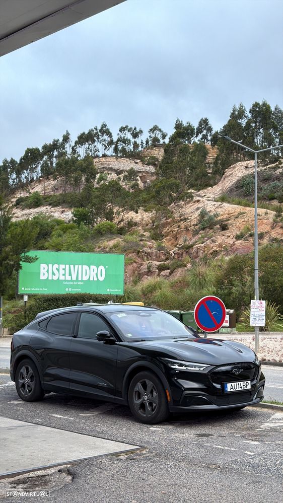 Ford Mustang Mach-E Alargada - 14