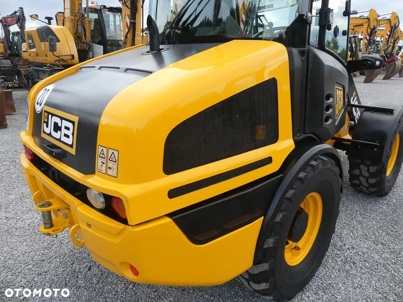 JCB 407 T4 z Niemiec / 2790mtg / BEZ DPF / - 30