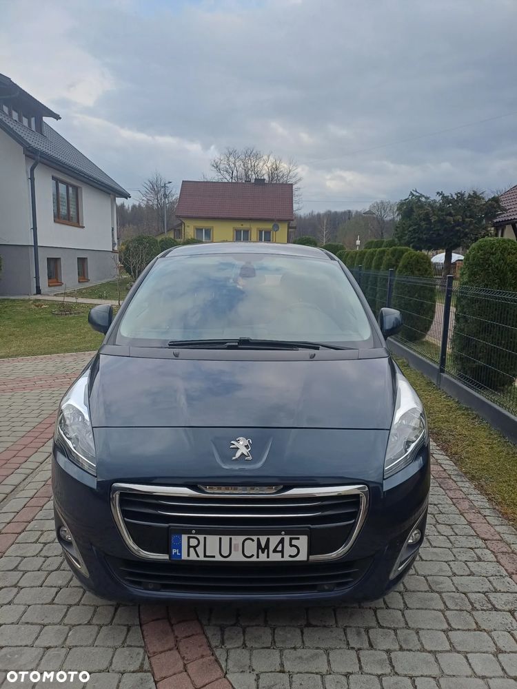 Peugeot 5008 - 2