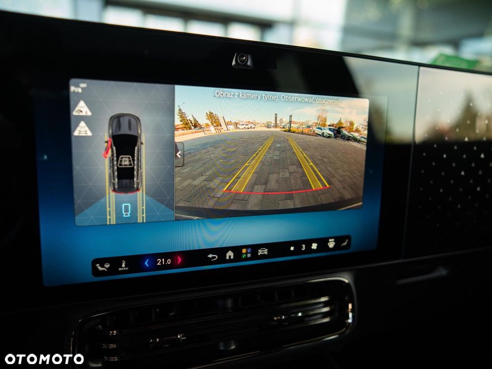 Mercedes-Benz GLB - 26