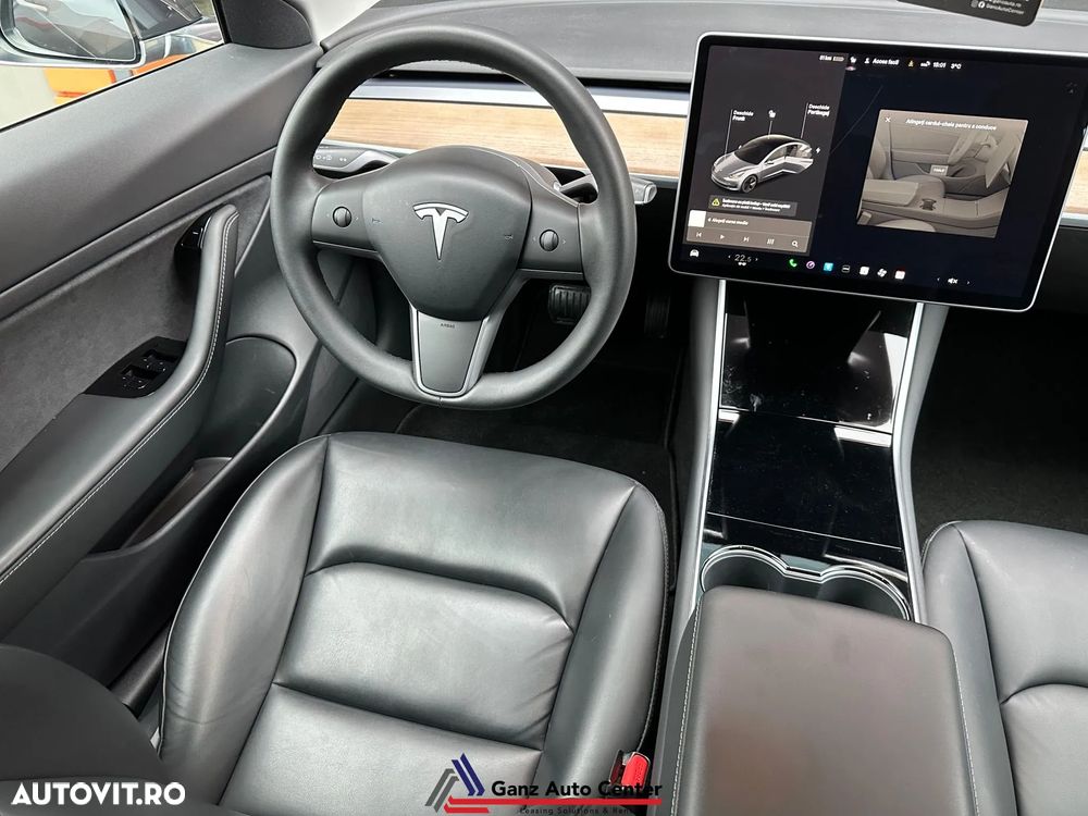Tesla Model 3 Standard Reichweite Plus Hinterradantrieb - 9