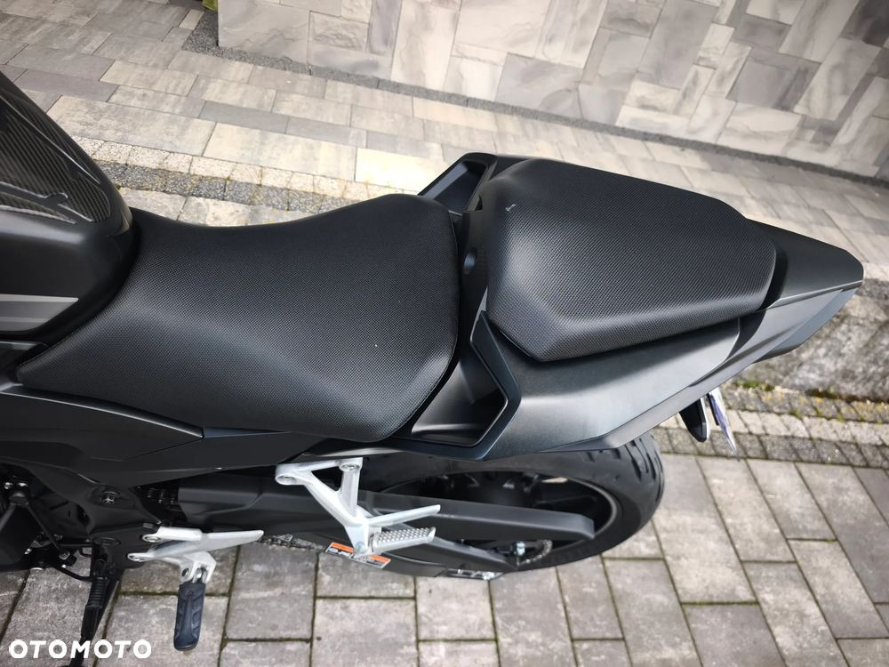 Honda CBR - 25