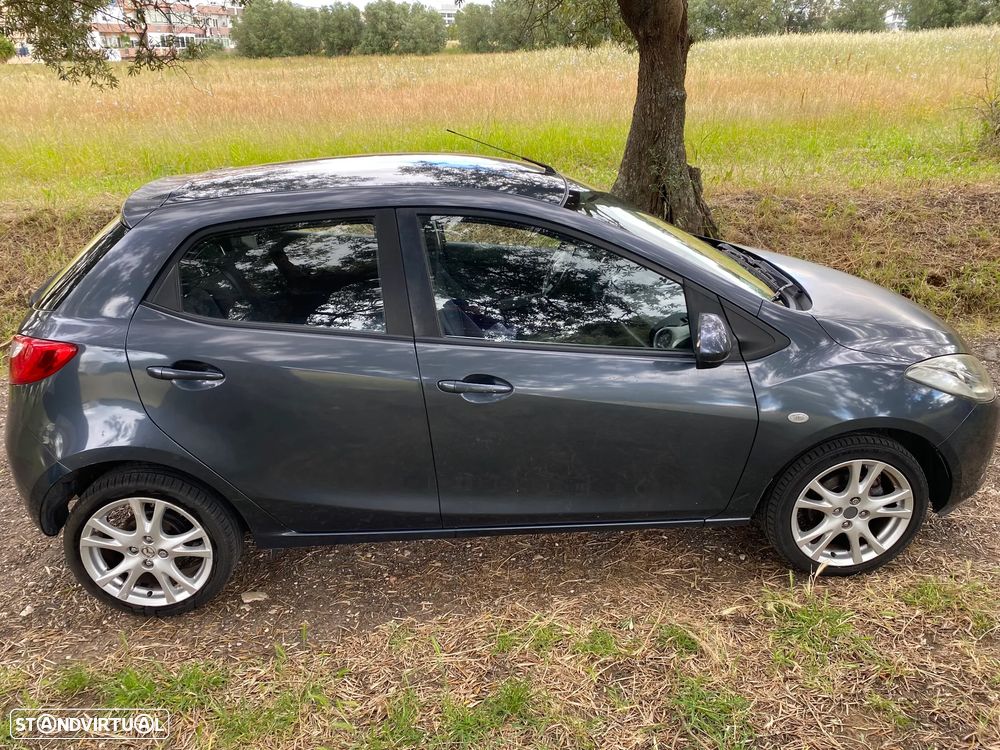 Mazda 2 1.3 MZR Exclusive - 12