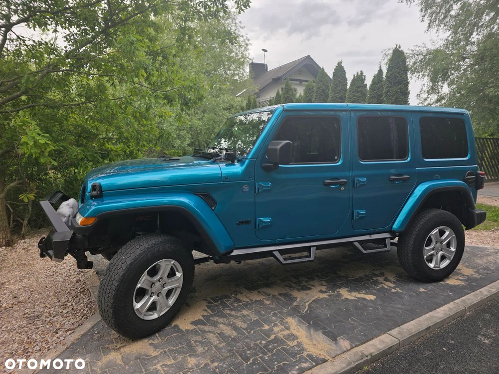 Jeep Wrangler 3.6 Unlim Sahara - 23
