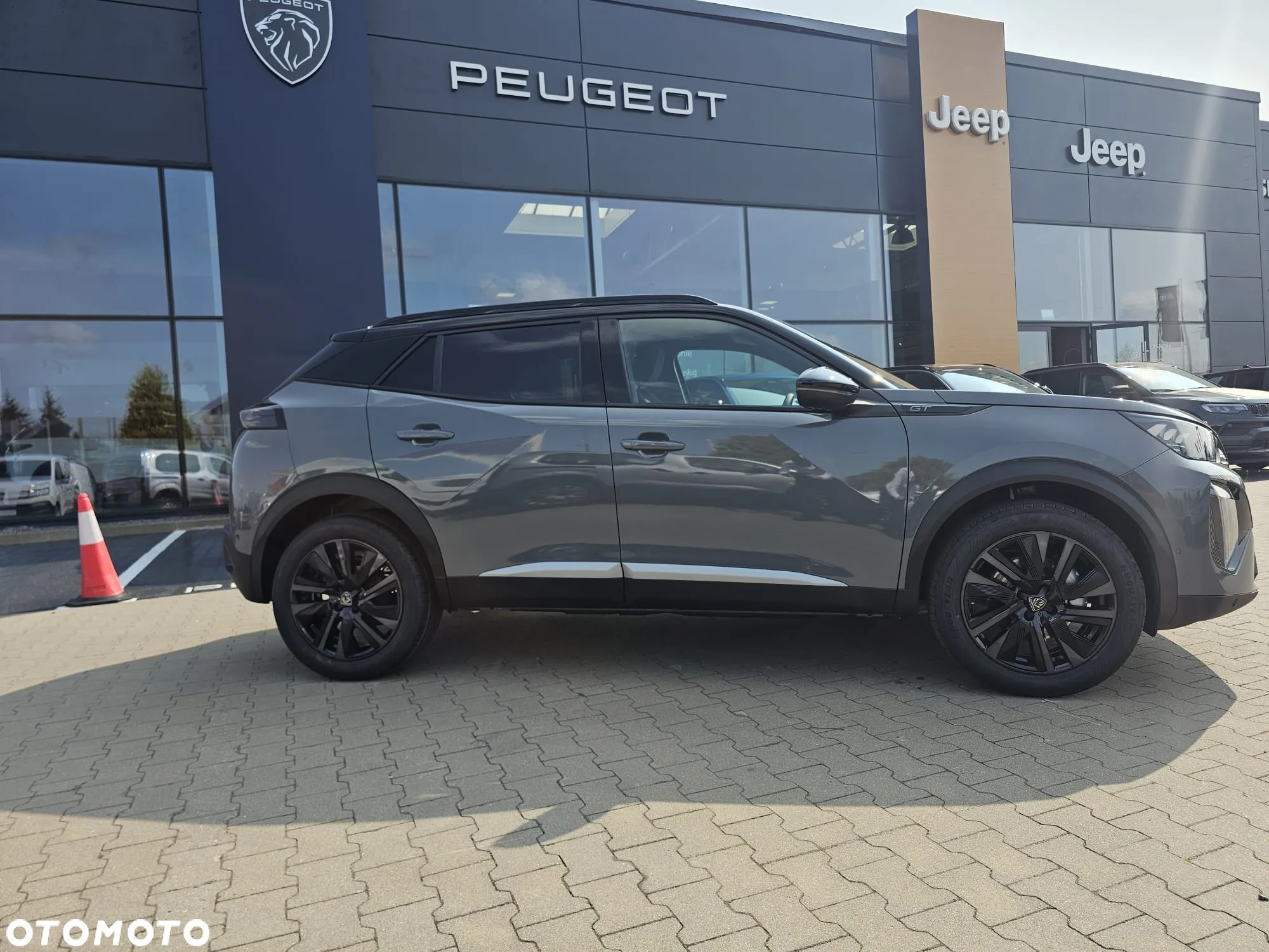 Peugeot 2008 PureTech mHEV GT e-DCS6 - 5