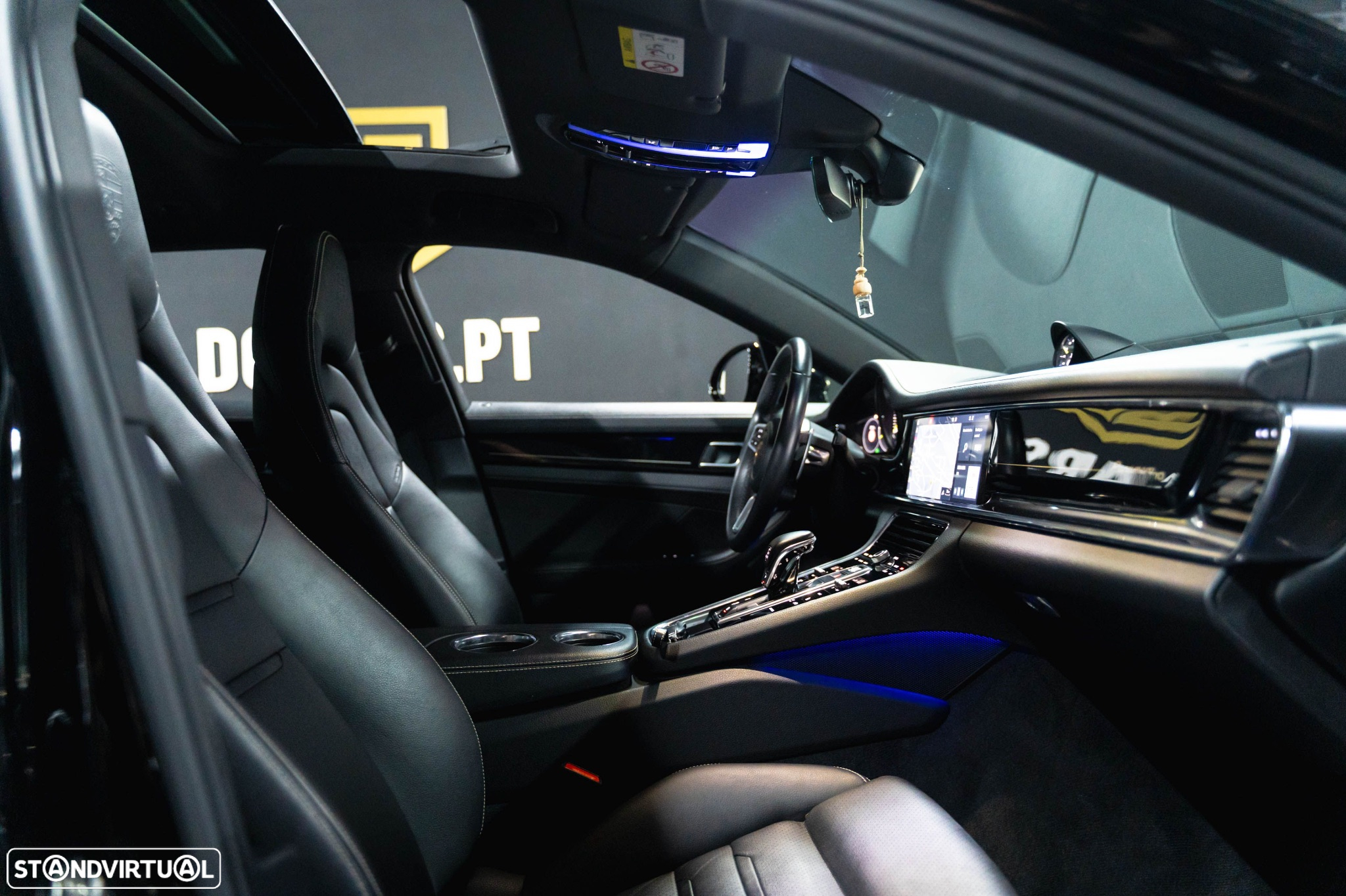 Porsche Panamera Sport Turismo 4 E-Hybrid 10 Years Edition - 20
