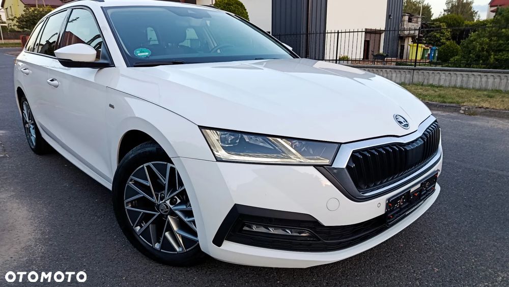 Skoda Octavia 2.0 TDI DSG Tour - 28