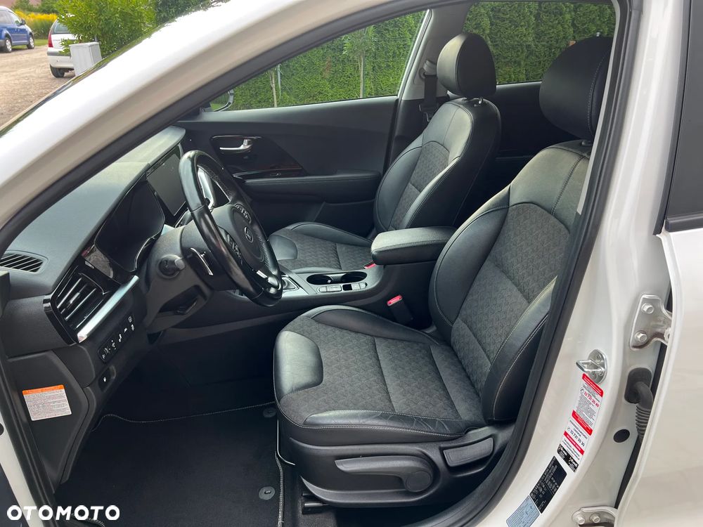 Kia Niro 1.6 GDI Hybrid L Business Line - 15