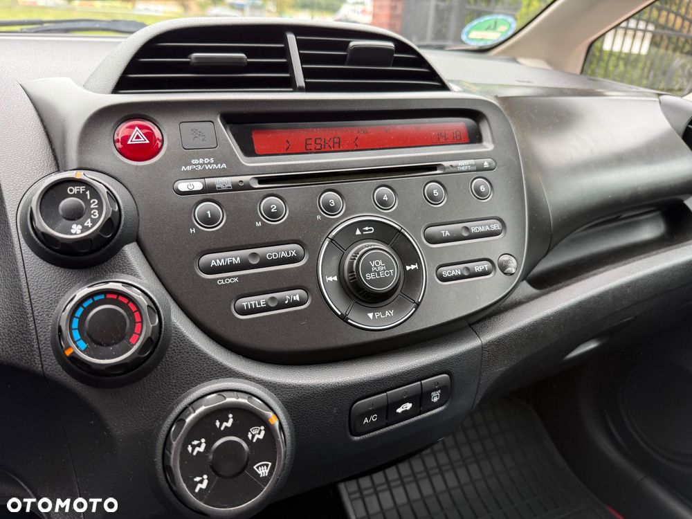 Honda Jazz 1.2 i-VTEC S Cool - 24