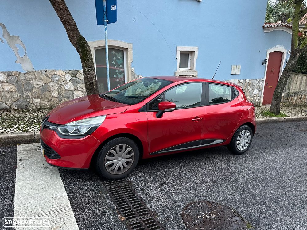 Renault Clio - 2