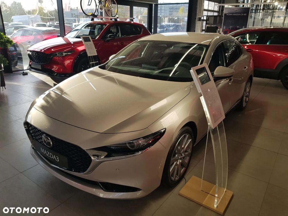 Mazda 3 2.0 mHEV Exclusive-Line