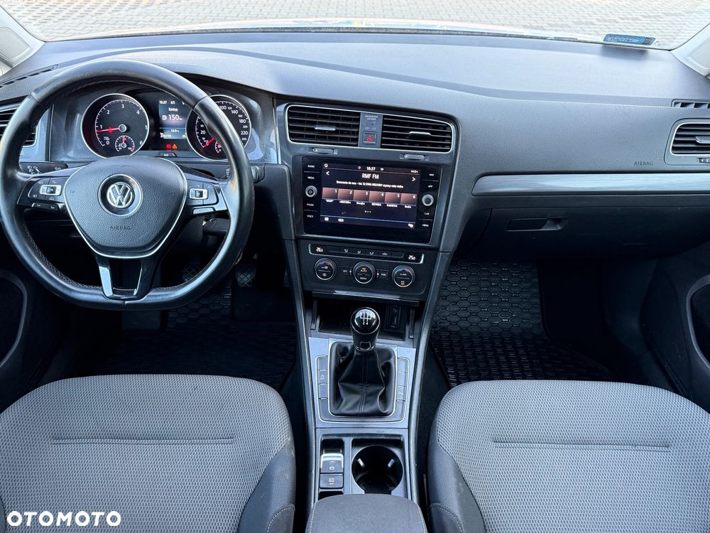 Volkswagen Golf 1.6 TDI BMT IQ Drive - 9