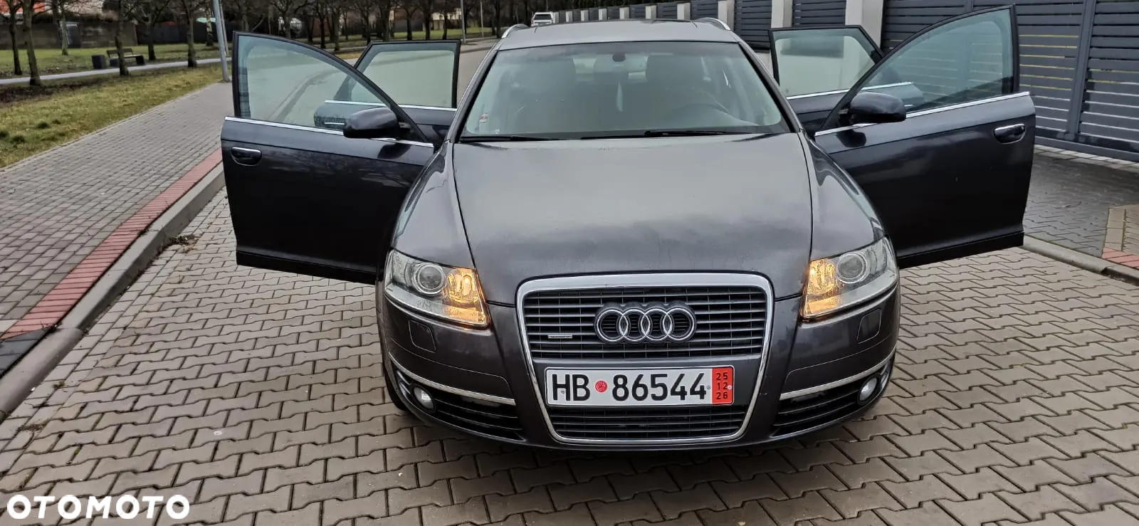 Audi A6 Avant 3.0 TDI tiptronic quattro - 26