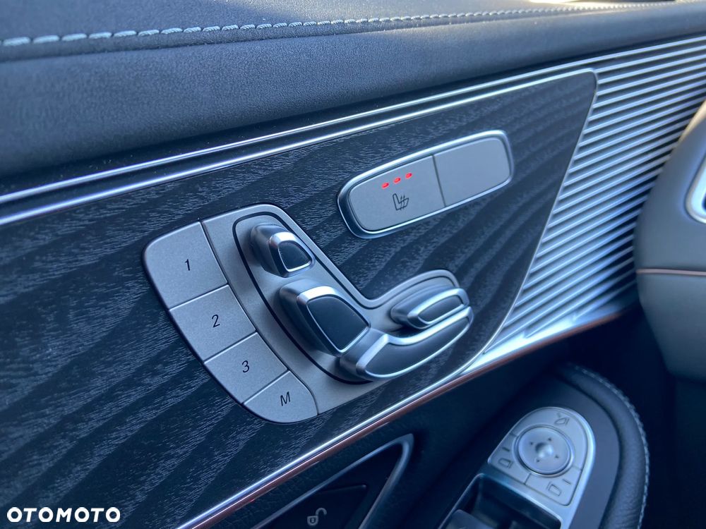 Mercedes-Benz EQC 400 4-Matic Sport - 16