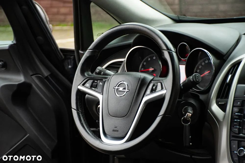 Opel Astra 1.4 Turbo Innovation - 18