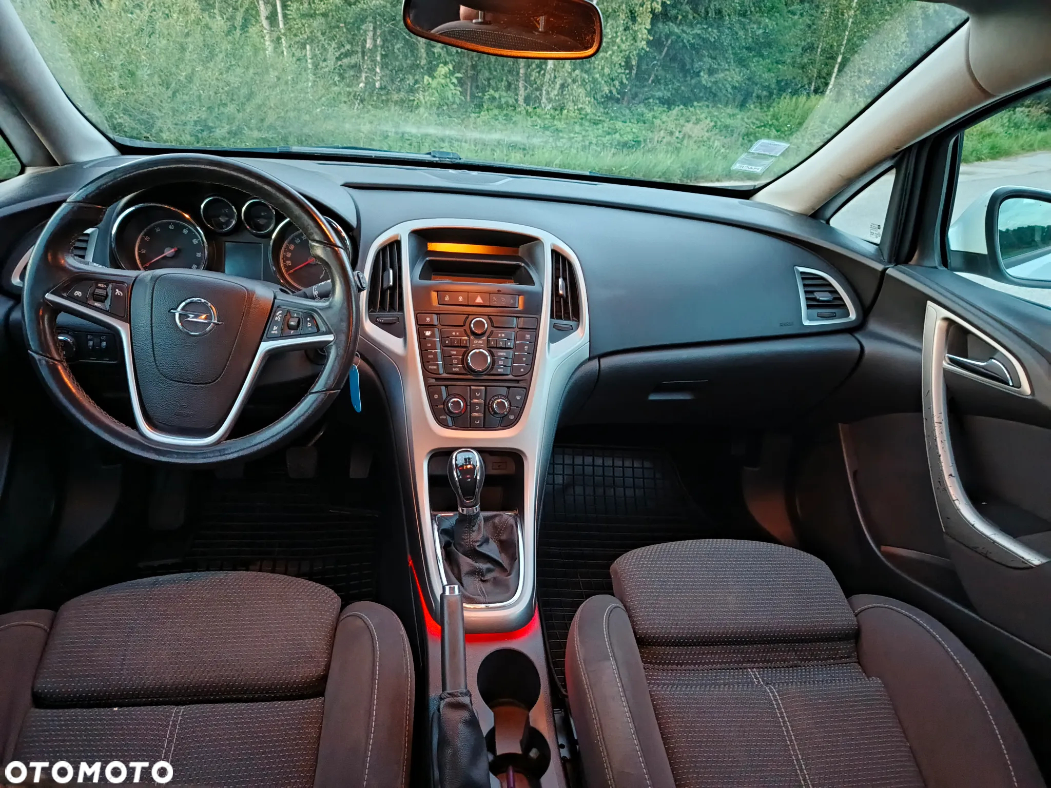 Opel Astra 1.4 Turbo Cosmo - 18