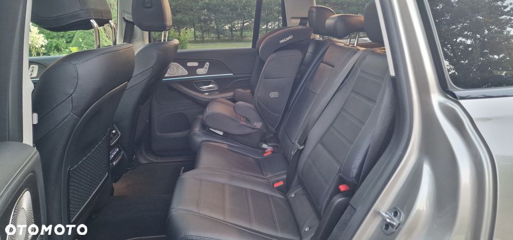 Mercedes-Benz GLS - 15