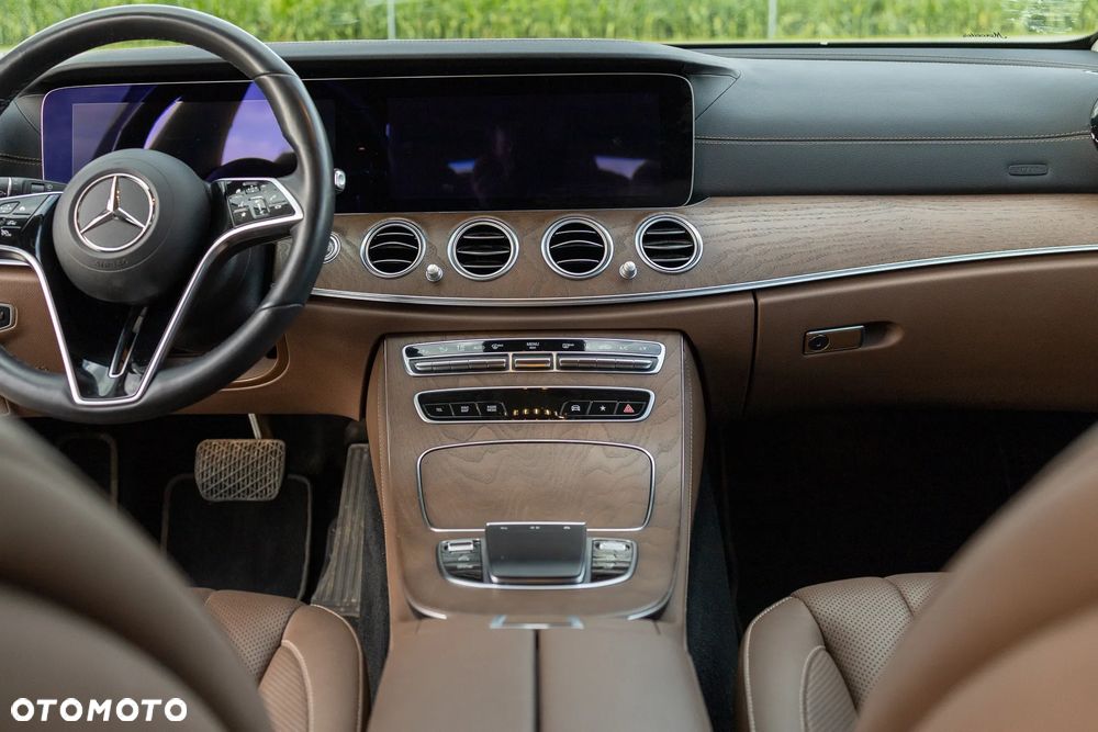 Mercedes-Benz Klasa E 350e 9G-TRONIC Avantgarde - 15