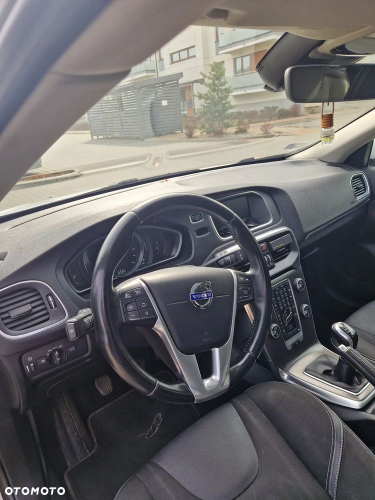 Volvo V40 D4 Drive-E Summum - 8