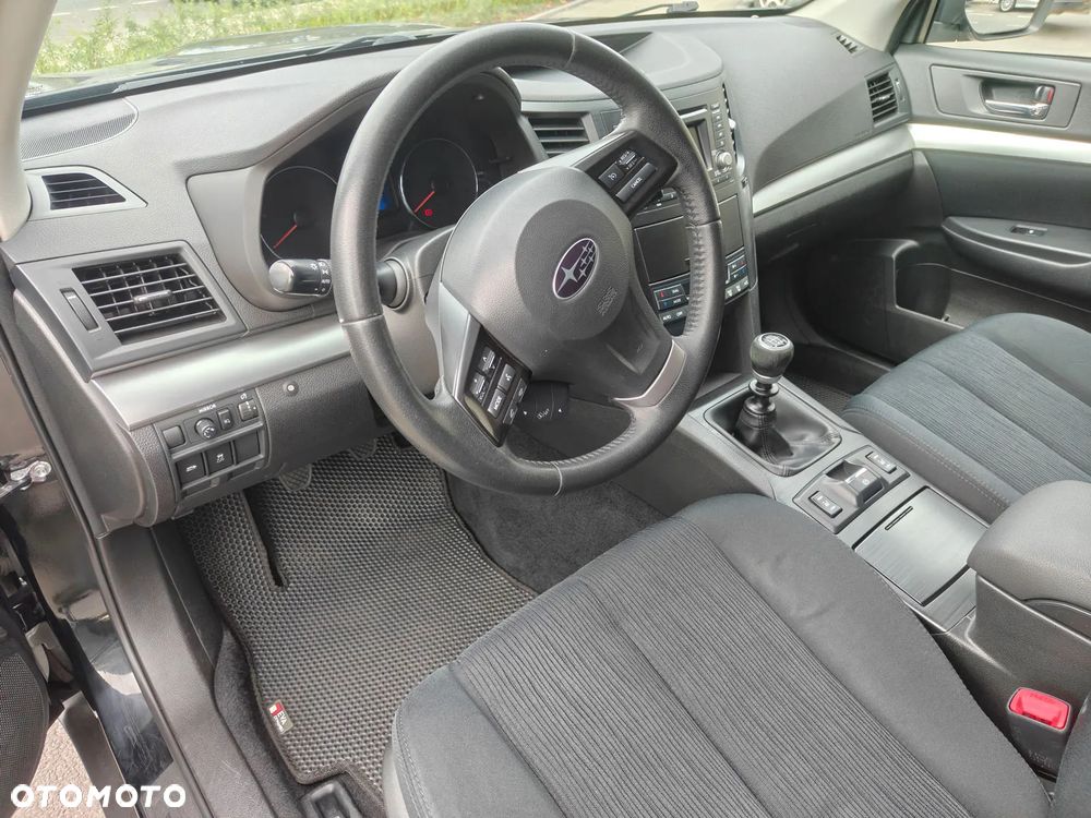 Subaru Outback 2.0 D Active - 10