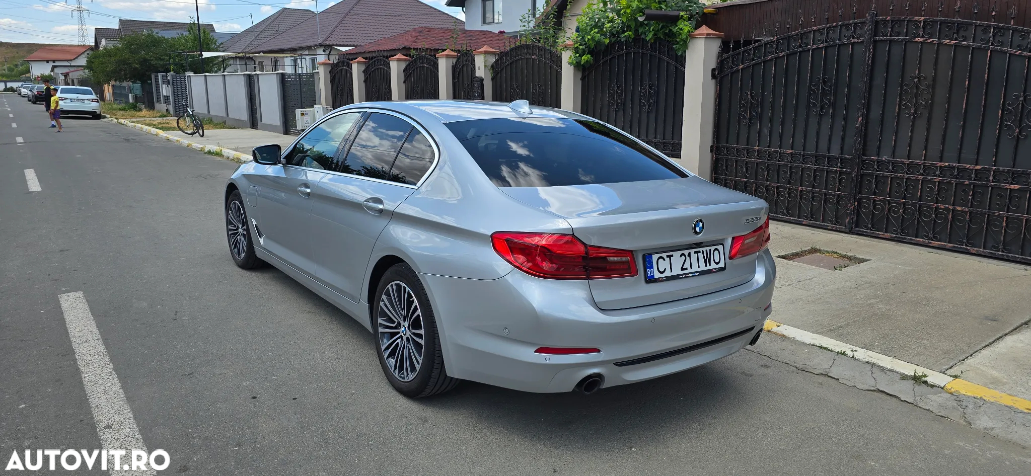 BMW Seria 5 530e AT PHEV - 8
