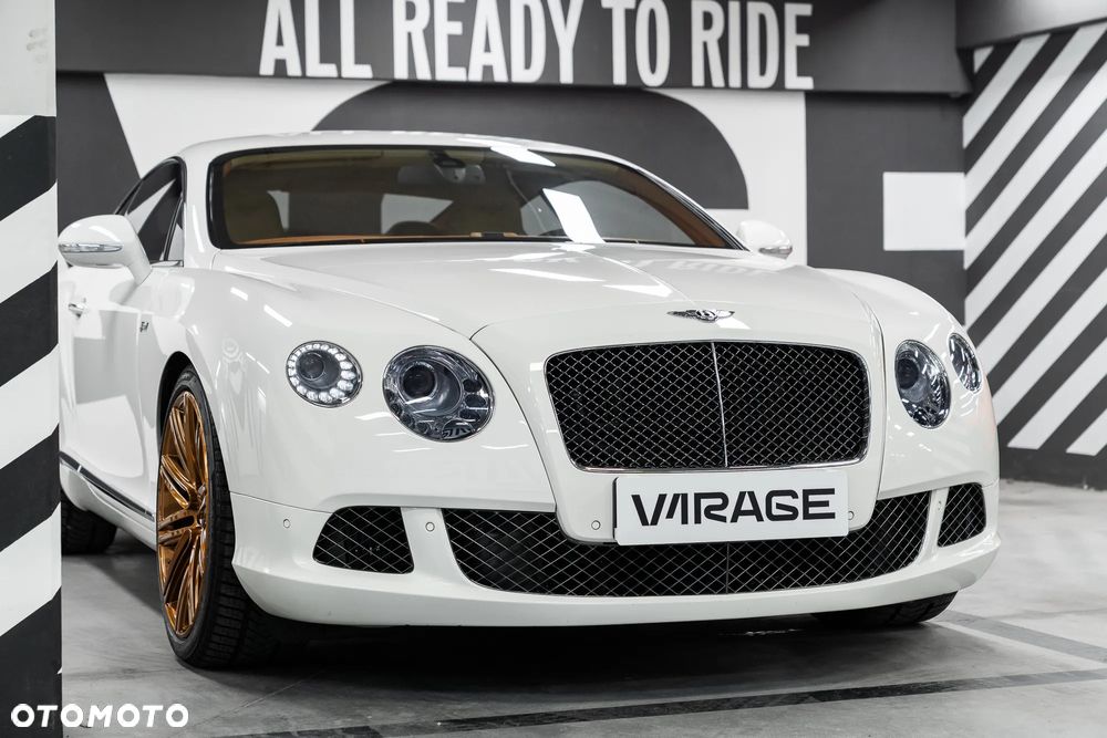 Bentley Continental GT - 15