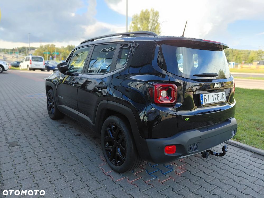 Jeep Renegade 1.5 T4 mHEV Summit FWD S&S DCT - 6