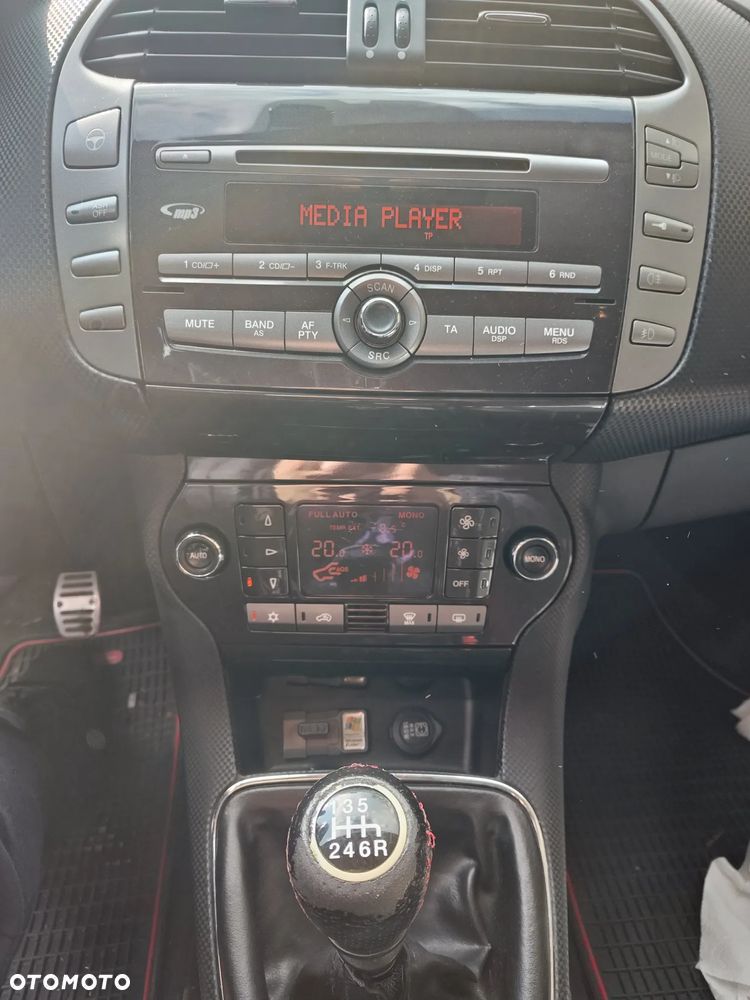 Fiat Bravo 1.6 Multijet 16V Emotion - 12
