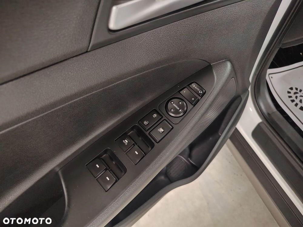 Hyundai Tucson 1.6 T-GDI TourdePologne 2WD - 28