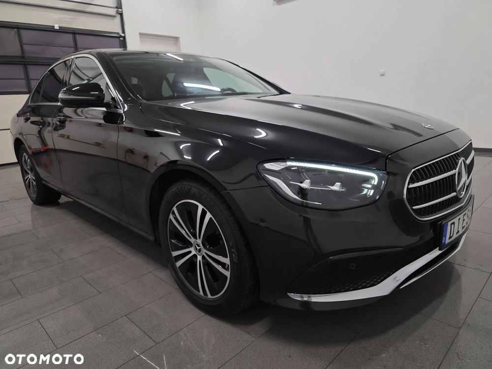 Mercedes-Benz Klasa E 220 d 9G-TRONIC AMG Line - 1