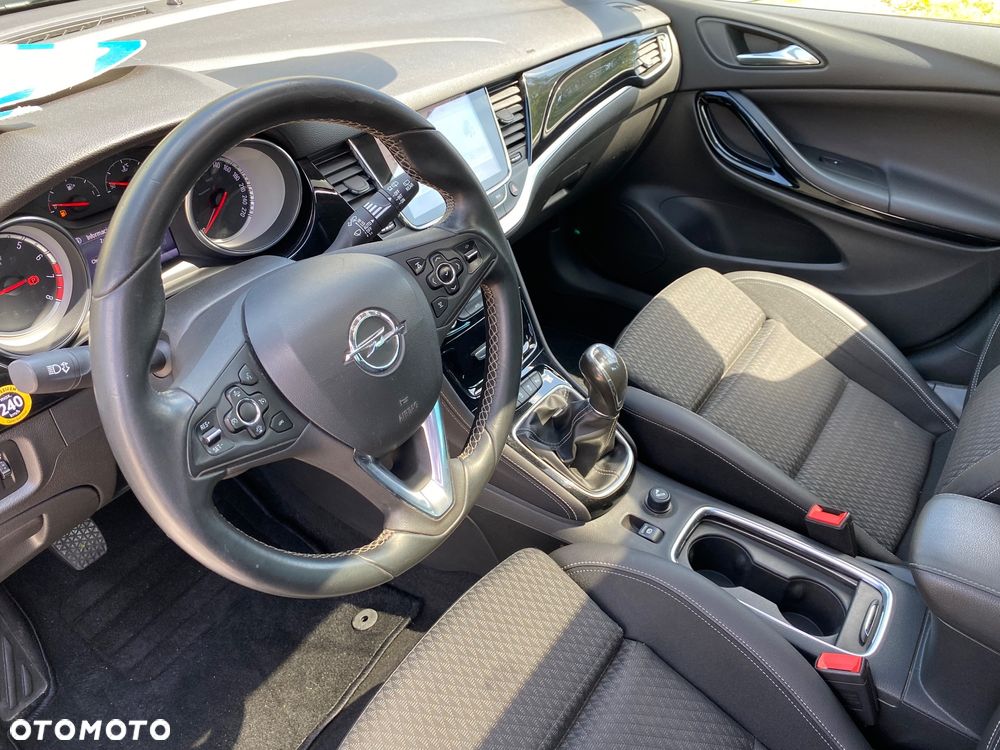 Opel Astra 1.4 Turbo Innovation - 27
