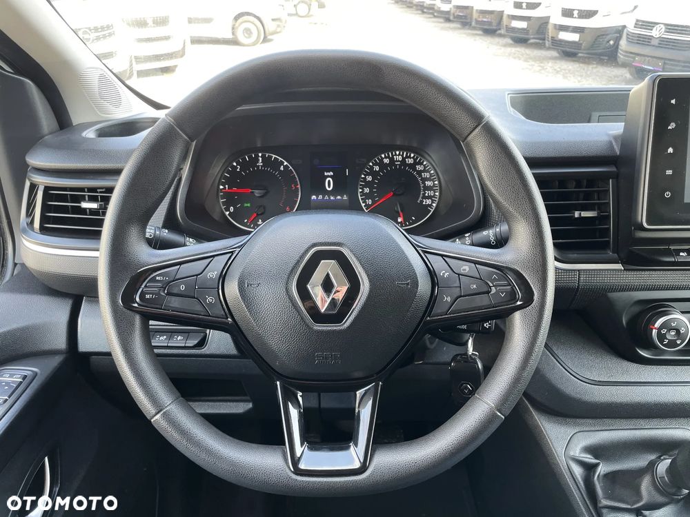 Renault Trafic - 10