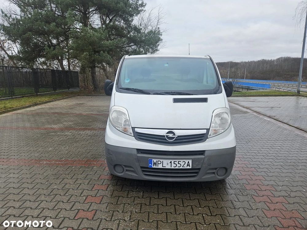 Opel Vivaro - 2