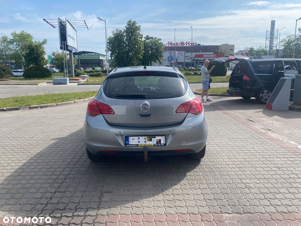 Opel Astra 1.6 Cosmo - 7