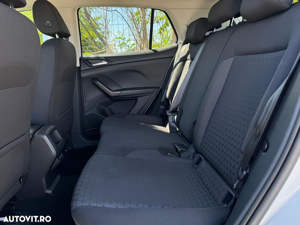 Volkswagen T-Cross - 18