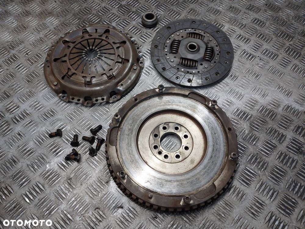 SPRZĘGŁO TARCZA DOCISK ŁOŻYSKO KOŁO ZAMACHOWE PEUGEOT 307 2.0 HDI - 1