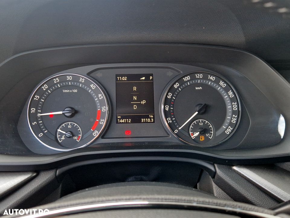Skoda Octavia 2.0 TDI DSG Ambition - 21
