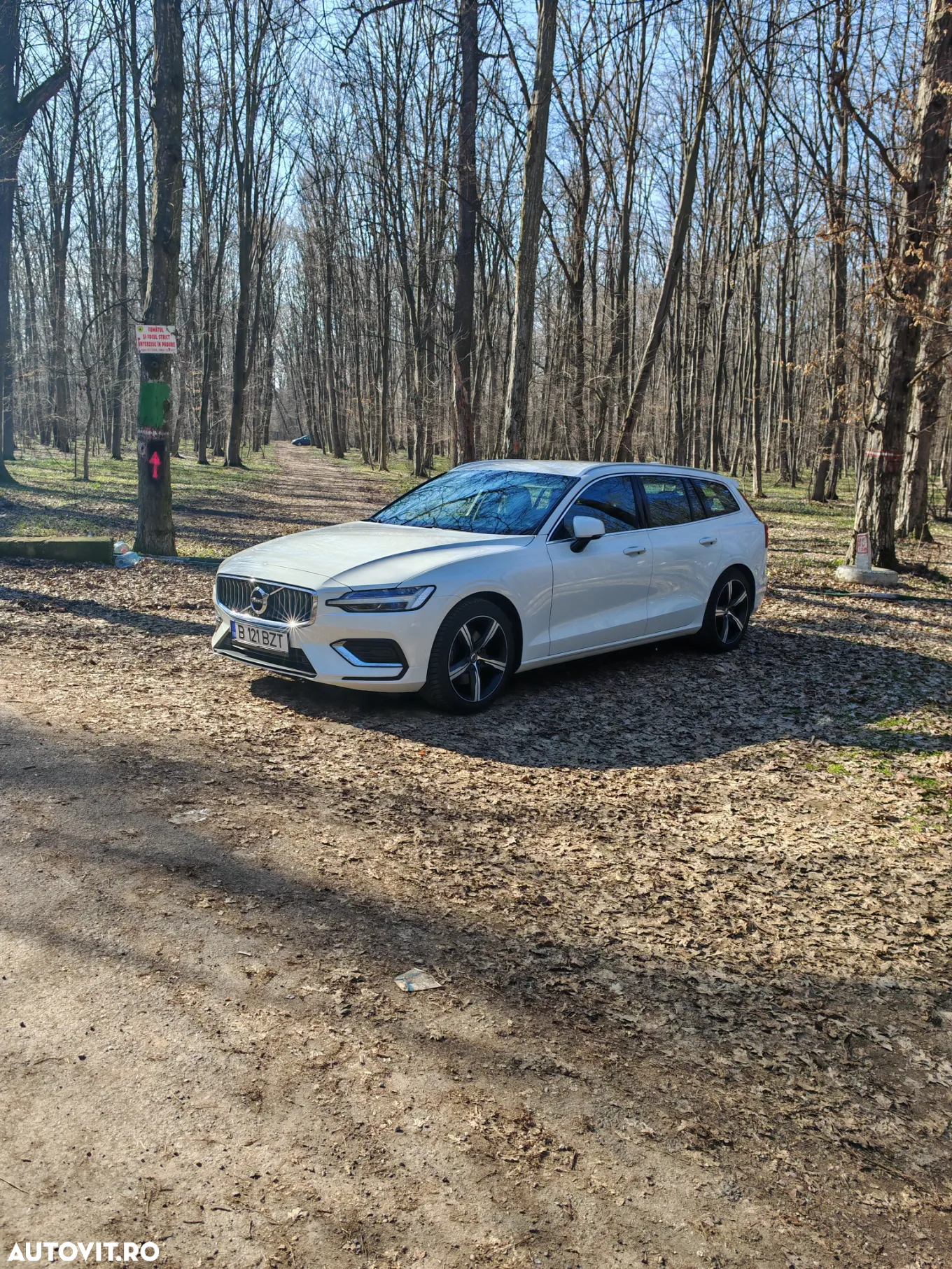 Volvo V60 B4 B DKG Core - 7