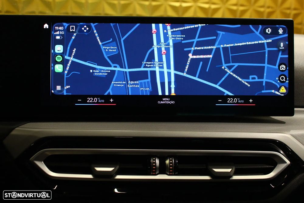 BMW 318 d Auto - 34