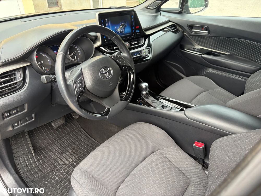 TOYOTA C-HR 2018 — imagine 7