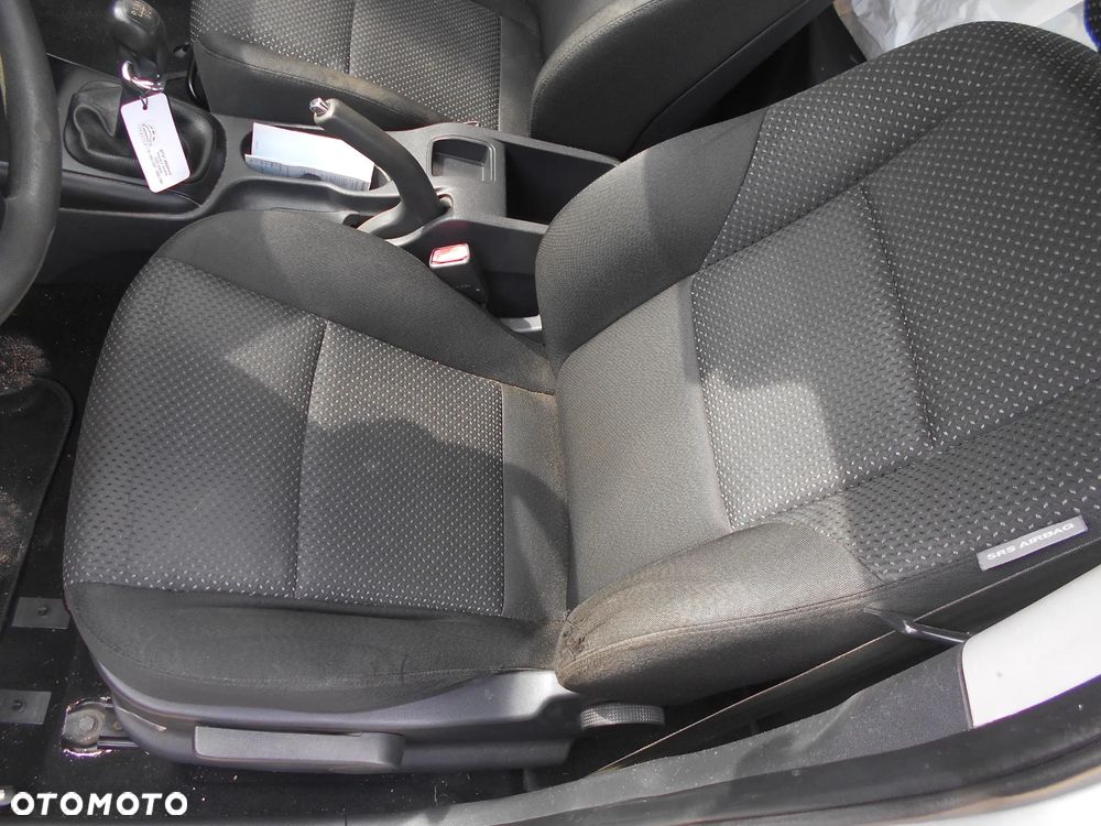 HYUNDAI I30 1.6 CRDI 90KM D4FB CW KOMBI 10ROK LIFT KOD LAKIERU 2R SILNIK SKRZYNIA BIEGOW MASKA BLOTNIK ZDERZAK LUSTERKO ZAWIESZENIE WSPOMAGANIE ELEKTRYCZNE TURBINA WTRYSKI ALTERNATOR ROZRUSZNIK KOMPRESOR KLIMATYZACJI FOTEL PODSUFITKA - 29