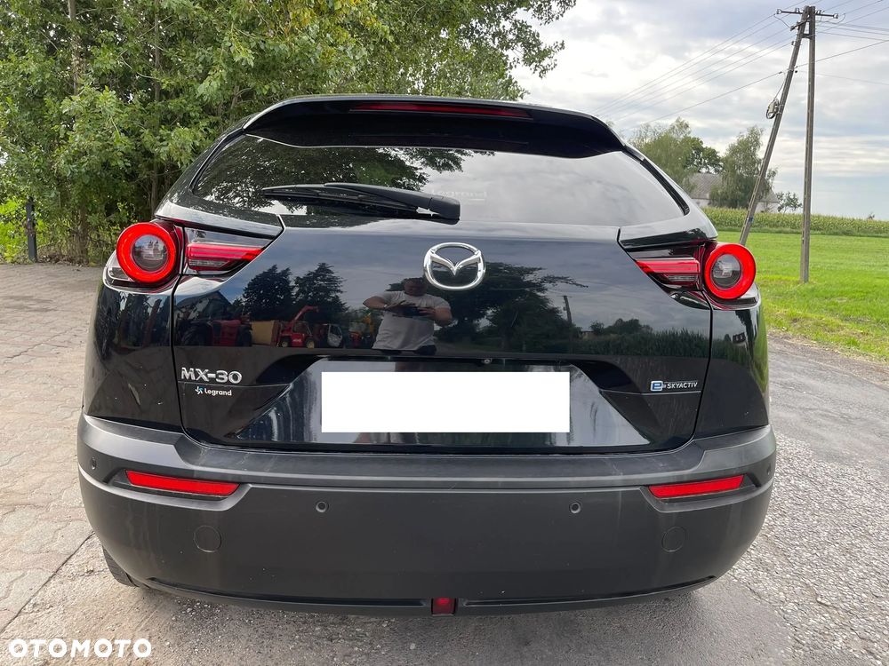 Mazda MX-30 e-SKYACTIV EXCLUSIVE-LINE - 28