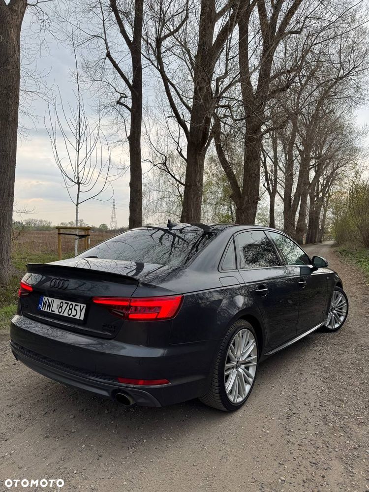 Audi A4 Limousine 2.0 TFSI Quattro Sport S tronic - 9