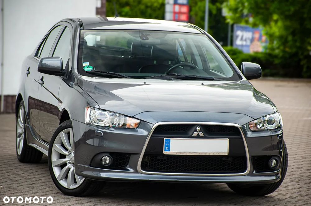 Mitsubishi Lancer 1.8 CVT Intense - 14
