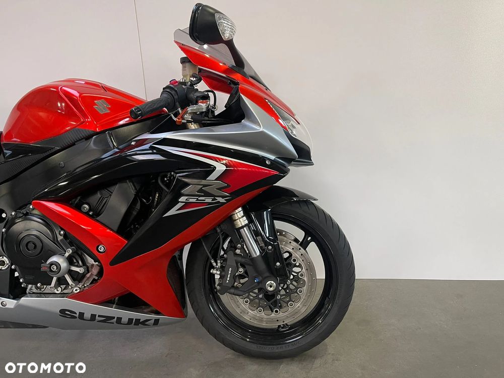 Suzuki GSX-R - 3