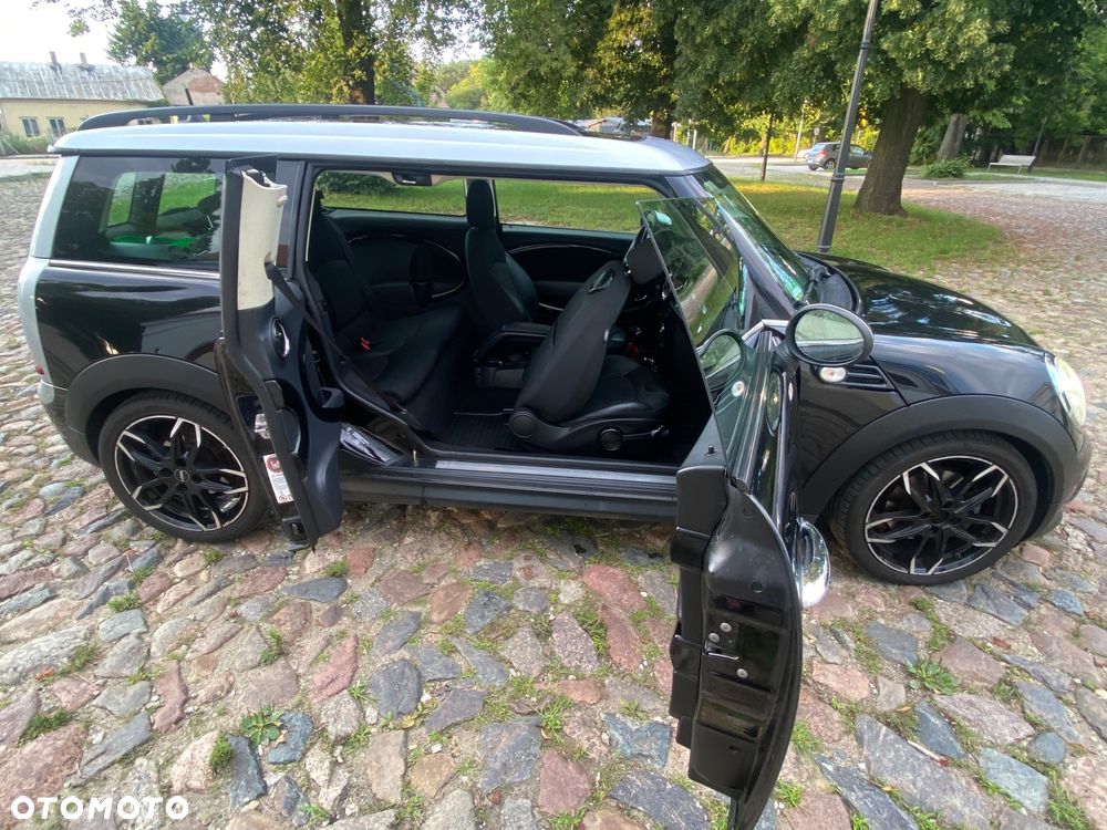 MINI Clubman Cooper D - 13
