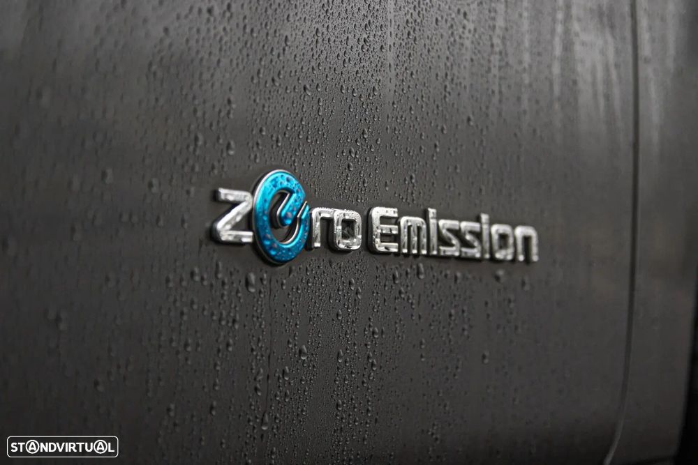 Nissan Leaf - 7