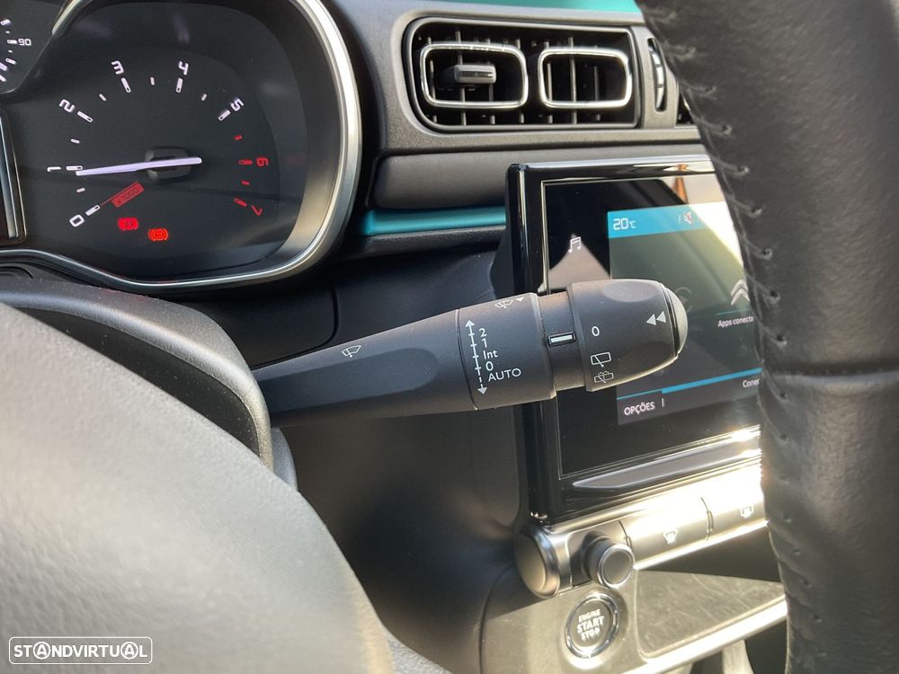 Citroën C3 1.2 PureTech Shine EAT6 - 37